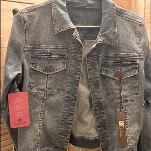 Women's Jean Jacket.